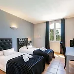호텔 La Bastide Saint Martin 3*