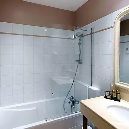 Hotel La Bastide Saint Martin