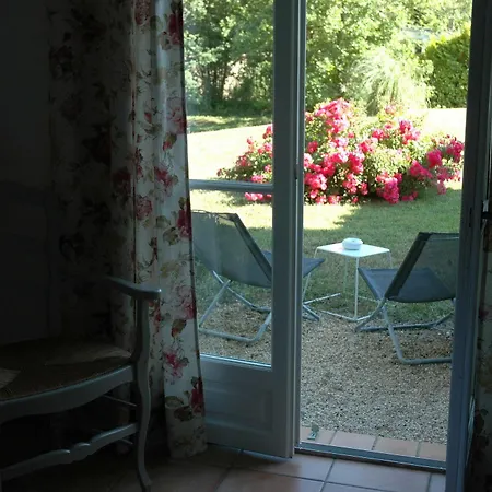 Hotel La Bastide Saint Martin 3*